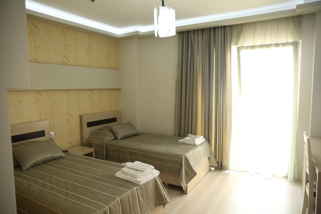 Hotel Pogradeci Pokoj fotografie