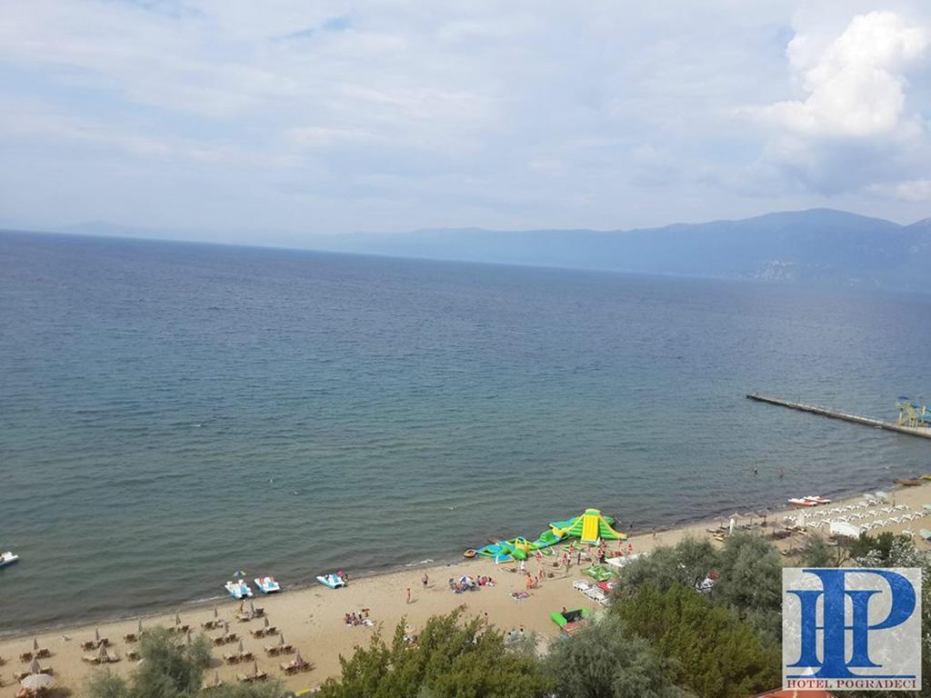 Hotel Pogradeci Pokoj fotografie