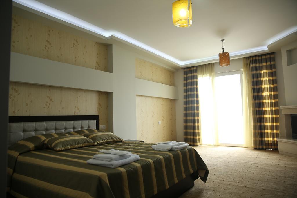 Hotel Pogradeci Pokoj fotografie