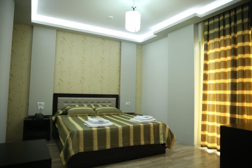 Hotel Pogradeci Pokoj fotografie