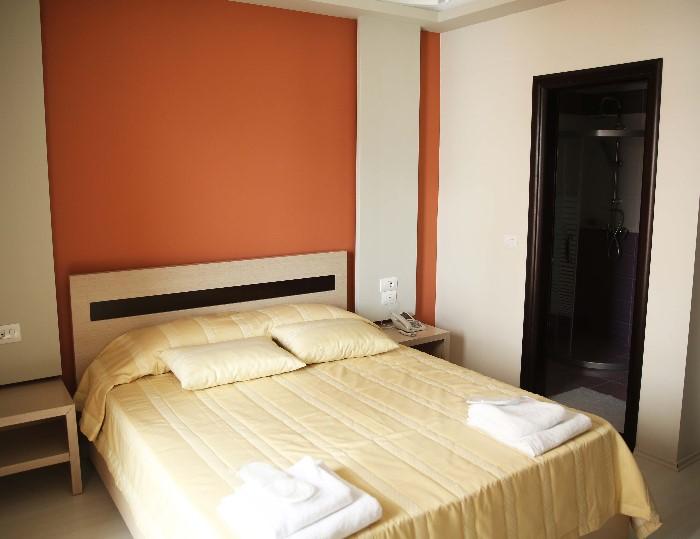Hotel Pogradeci Exteriér fotografie